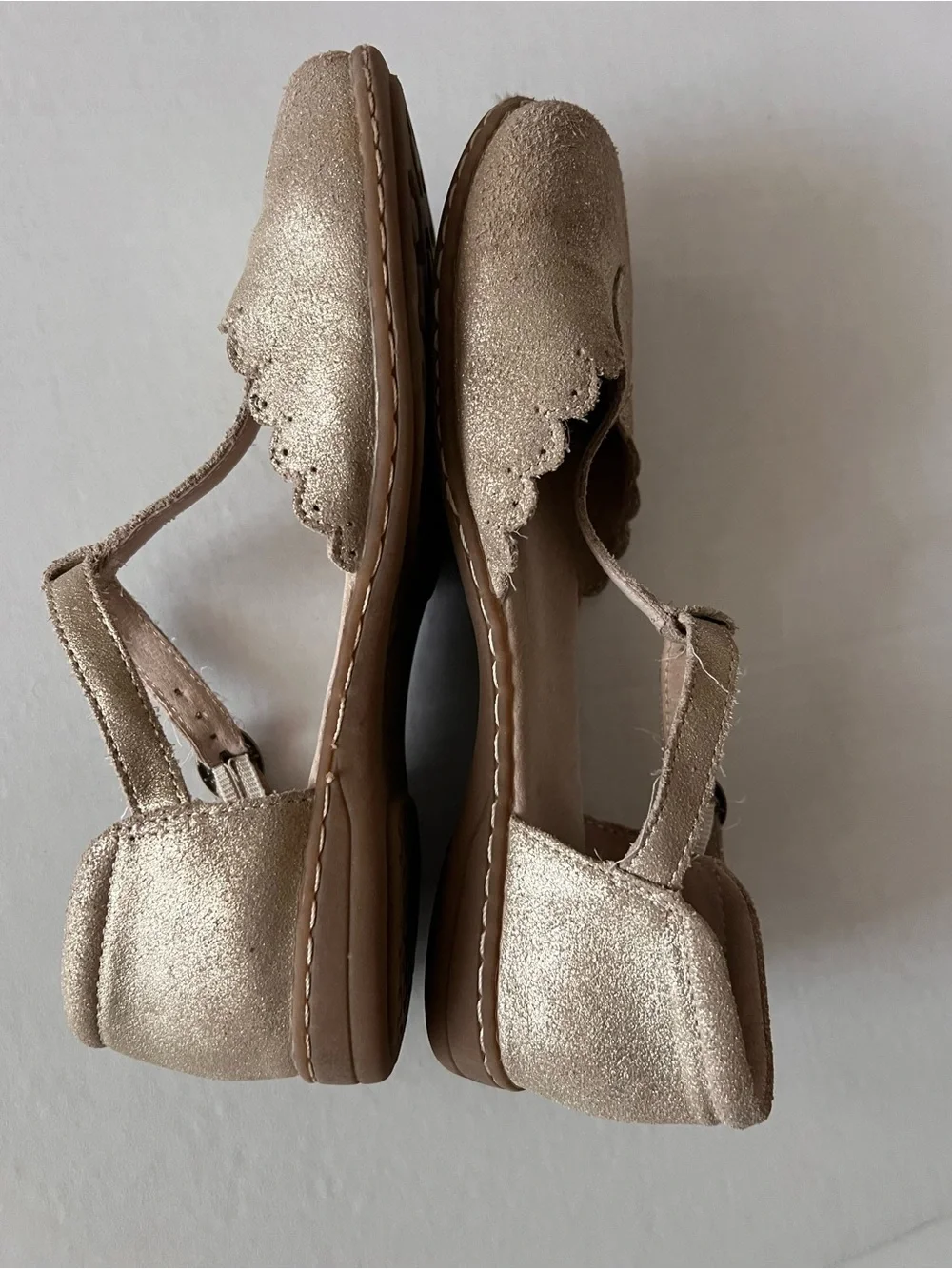 Livie & Luca Metallic Gold T‑Strap Scalloped Dress Shoes